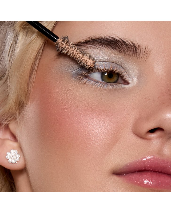 First Class Lashes - szempillaspirál alapozó