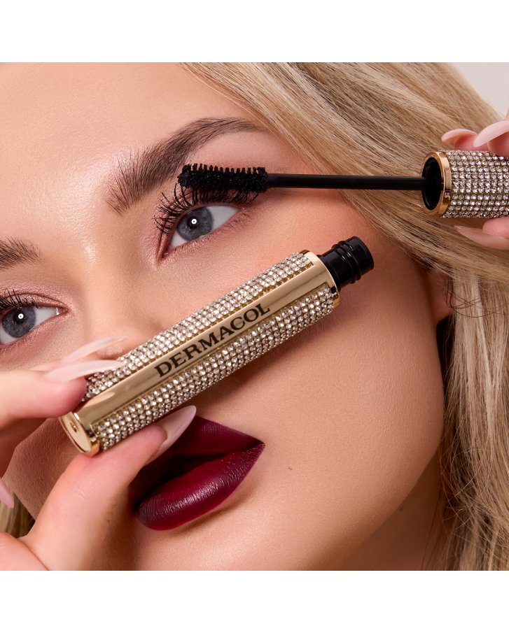 Diamond mascara